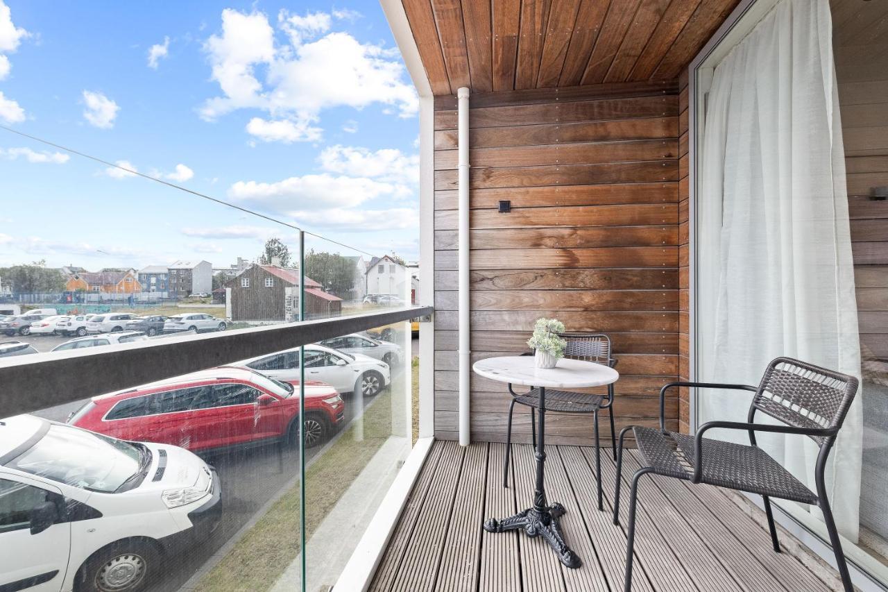 Brand New Downtown Harbor Apartment 雷克雅維克 外观 照片