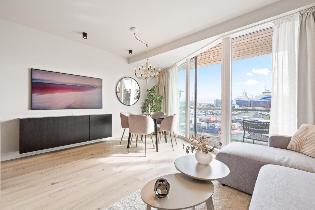 Brand New Downtown Harbor Apartment 雷克雅維克 外观 照片